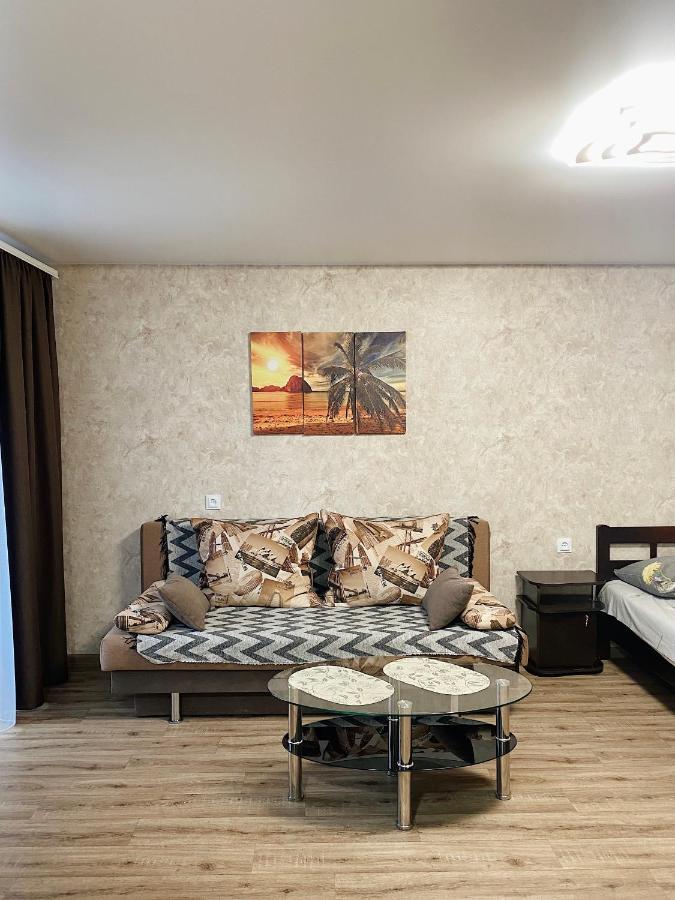 Apartment - Sobornyi Prospekt 97 Zaporizhia Buitenkant foto