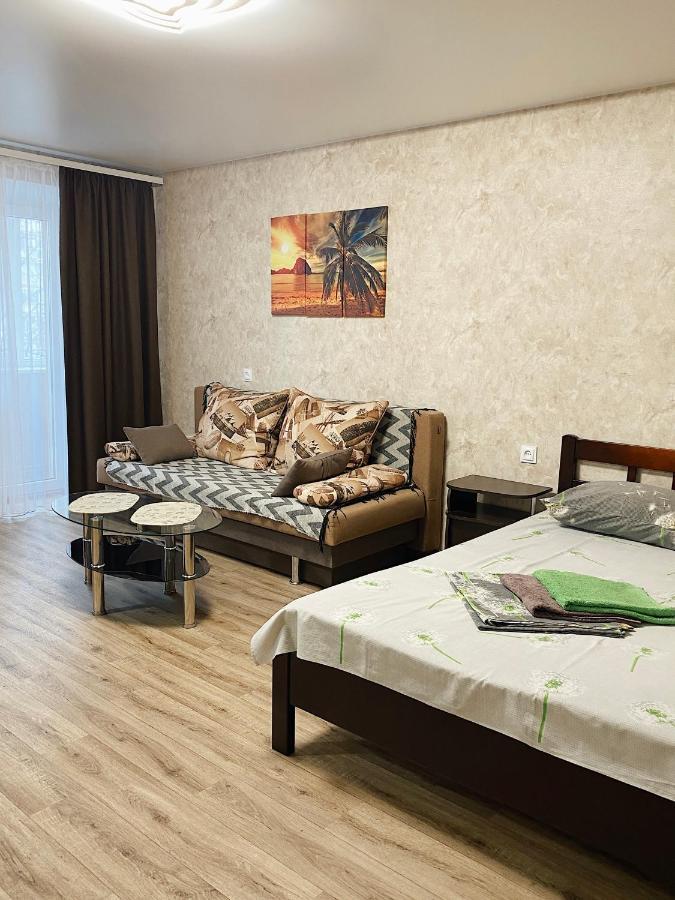 Apartment - Sobornyi Prospekt 97 Zaporizhia Buitenkant foto