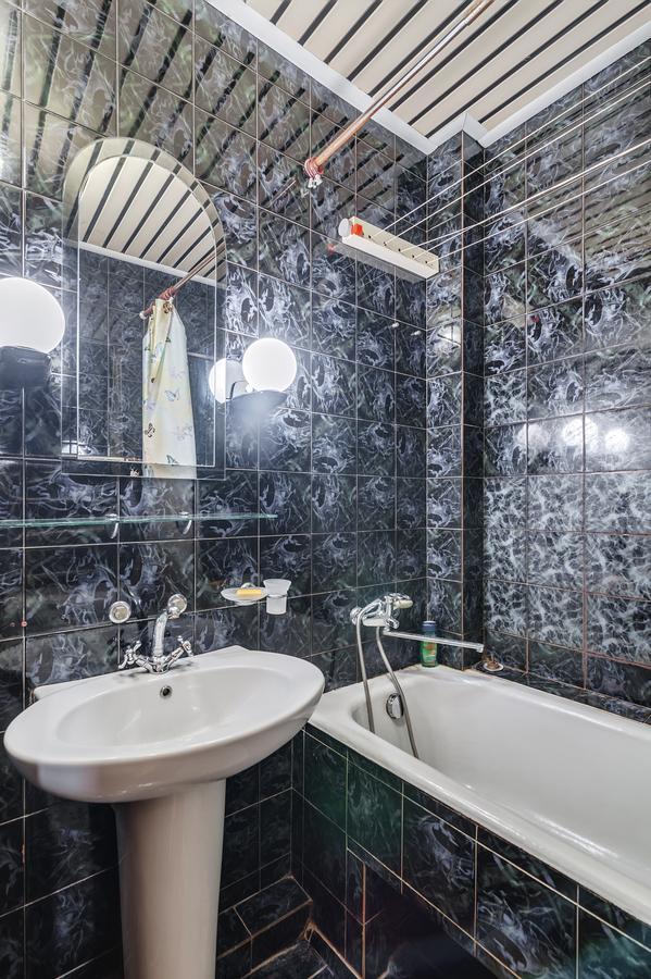 Apartment - Sobornyi Prospekt 97 Zaporizhia Buitenkant foto
