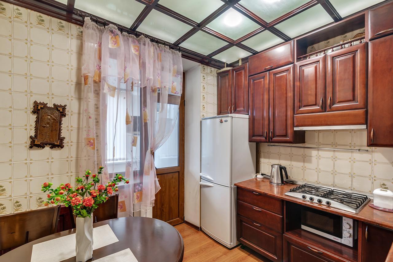 Apartment - Sobornyi Prospekt 97 Zaporizhia Buitenkant foto
